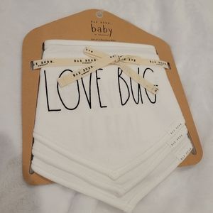 Rae Dunn bib set